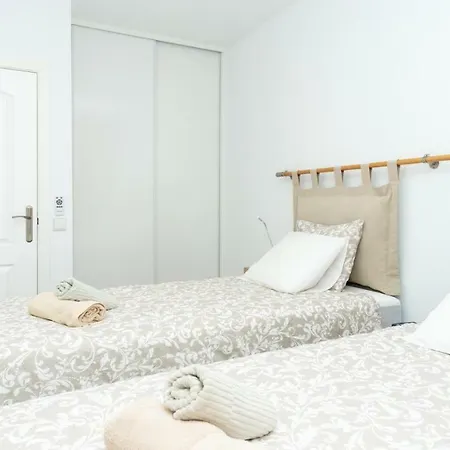 Duplex Sea Views Semesterbostad *
